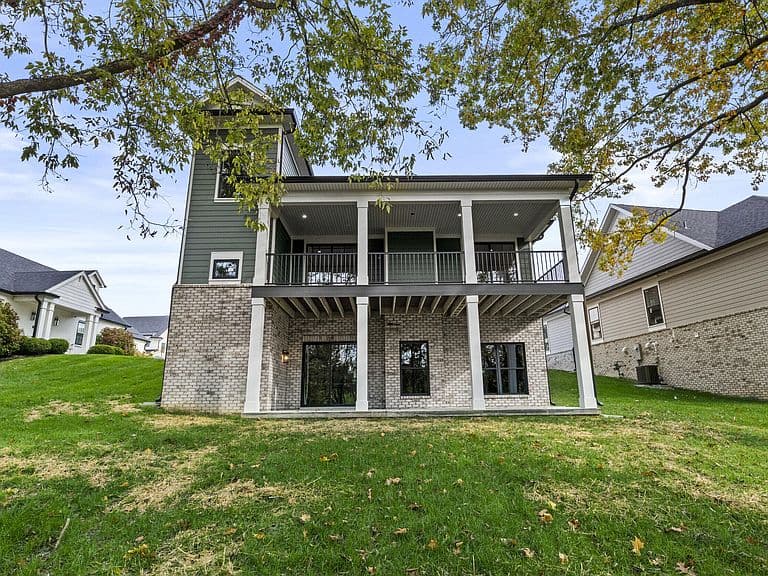 Listing photo 4