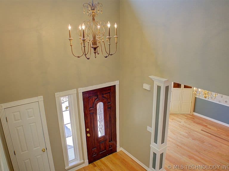 Listing photo 5