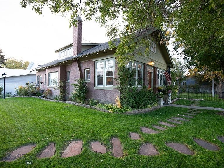 Listing photo 5