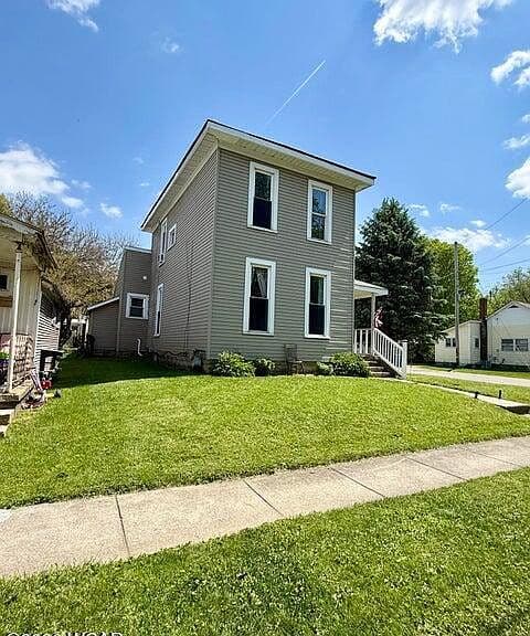 Listing photo 3