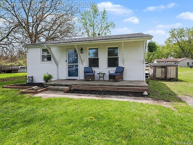 Listing photo 3