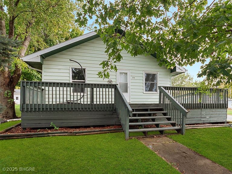 Listing photo