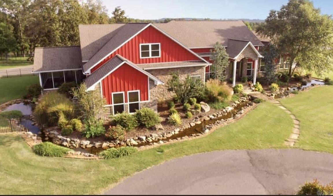 Primary listing photo