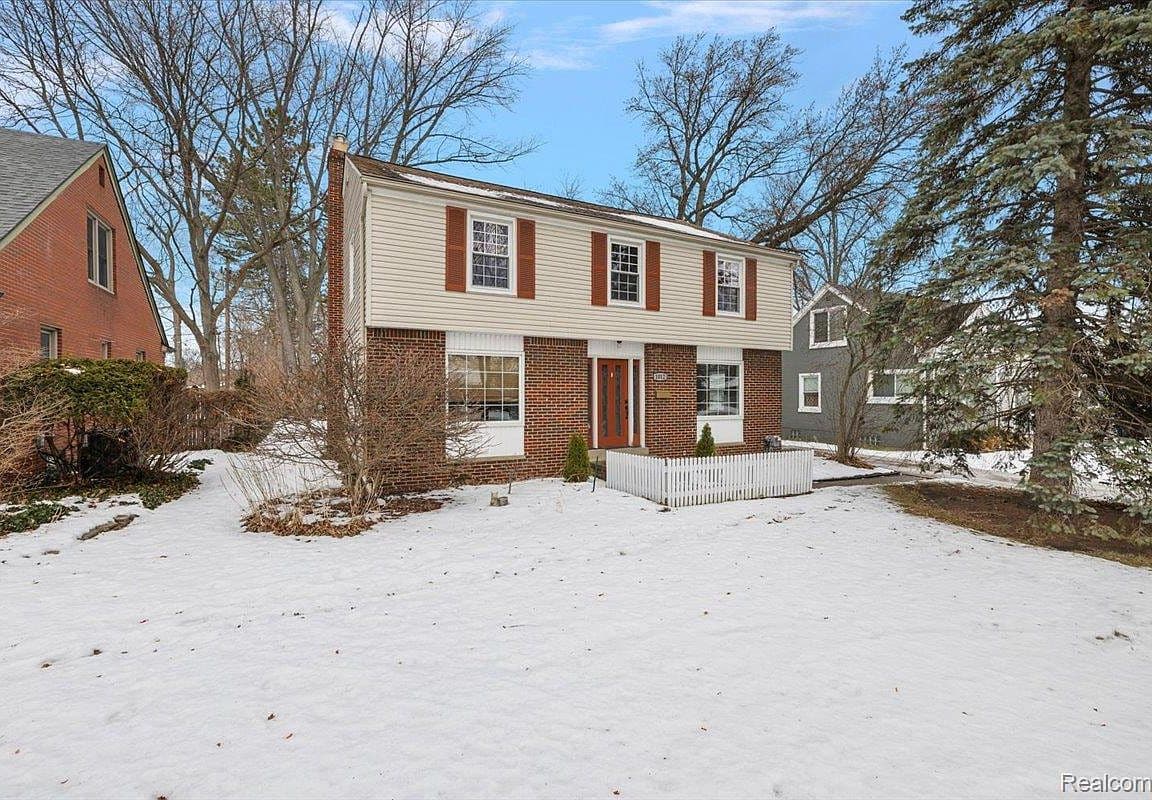 Primary listing photo