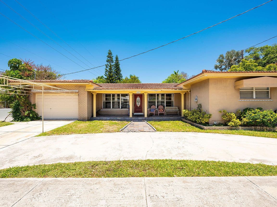 Primary listing photo
