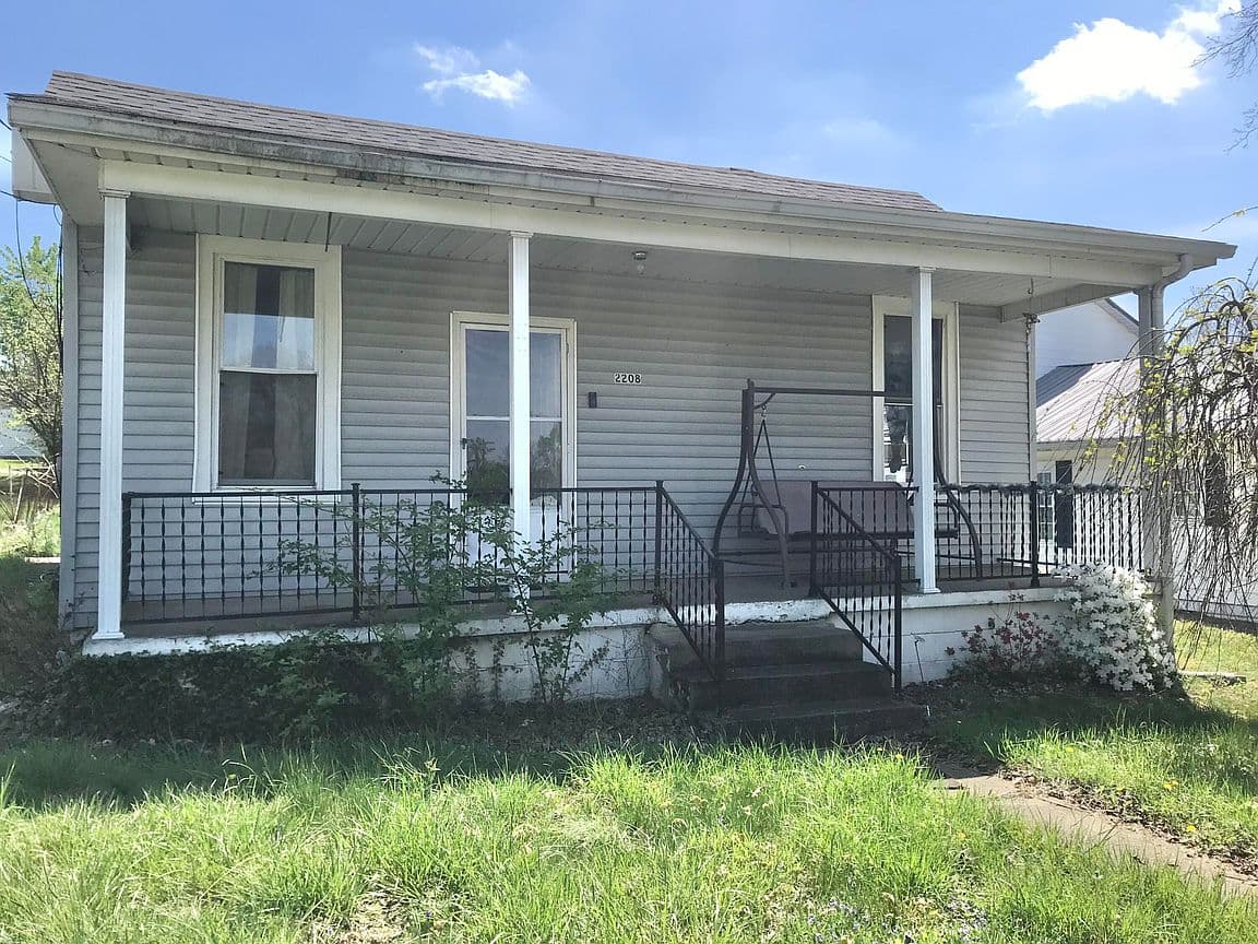 Primary listing photo