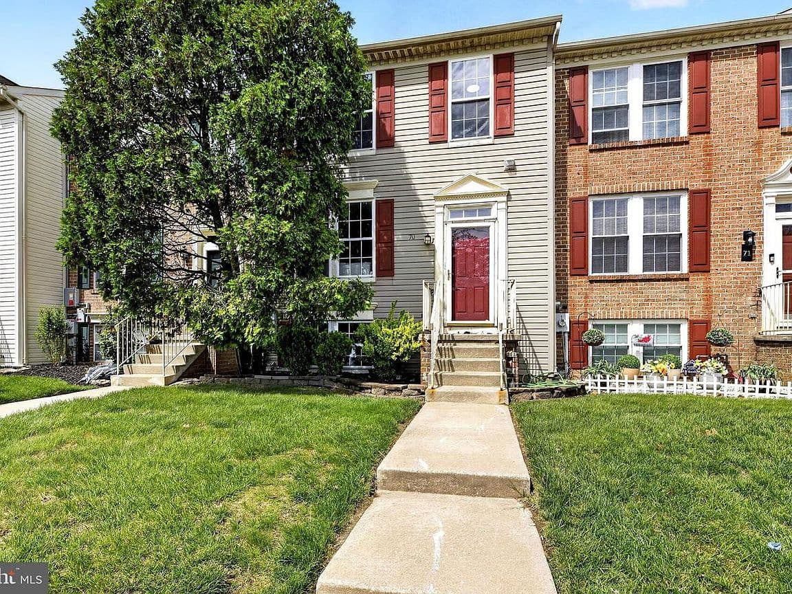 Primary listing photo