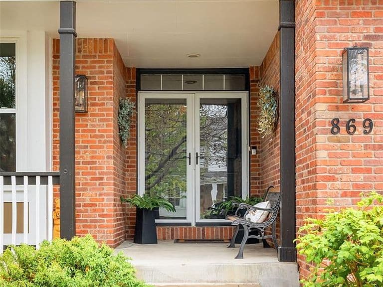 Listing photo 4