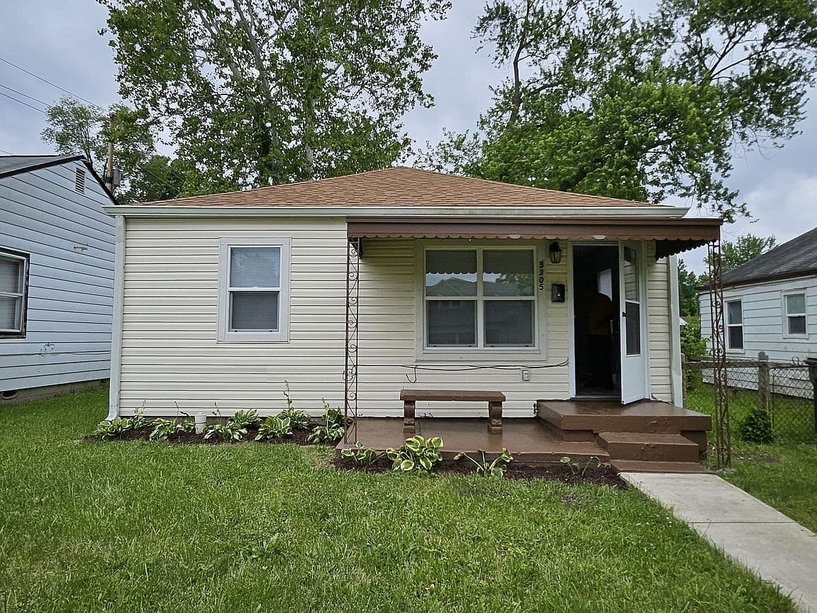 Primary listing photo