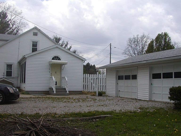Listing photo 5