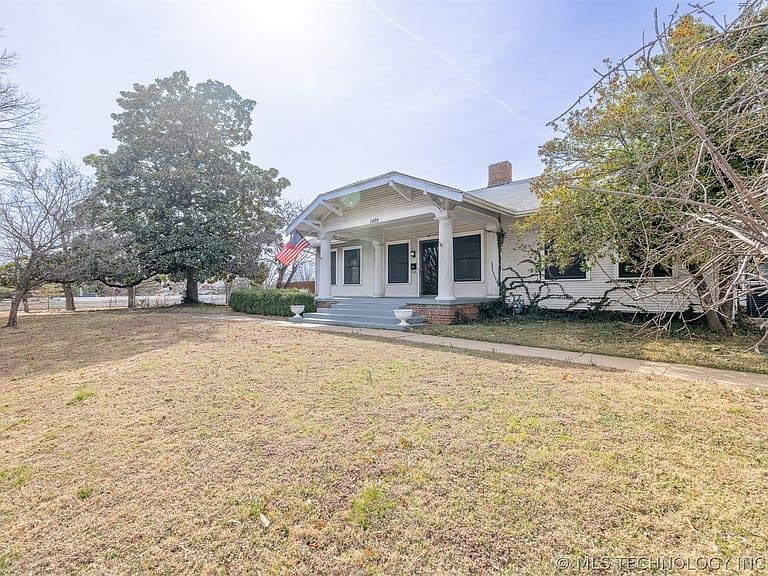 Listing photo 4