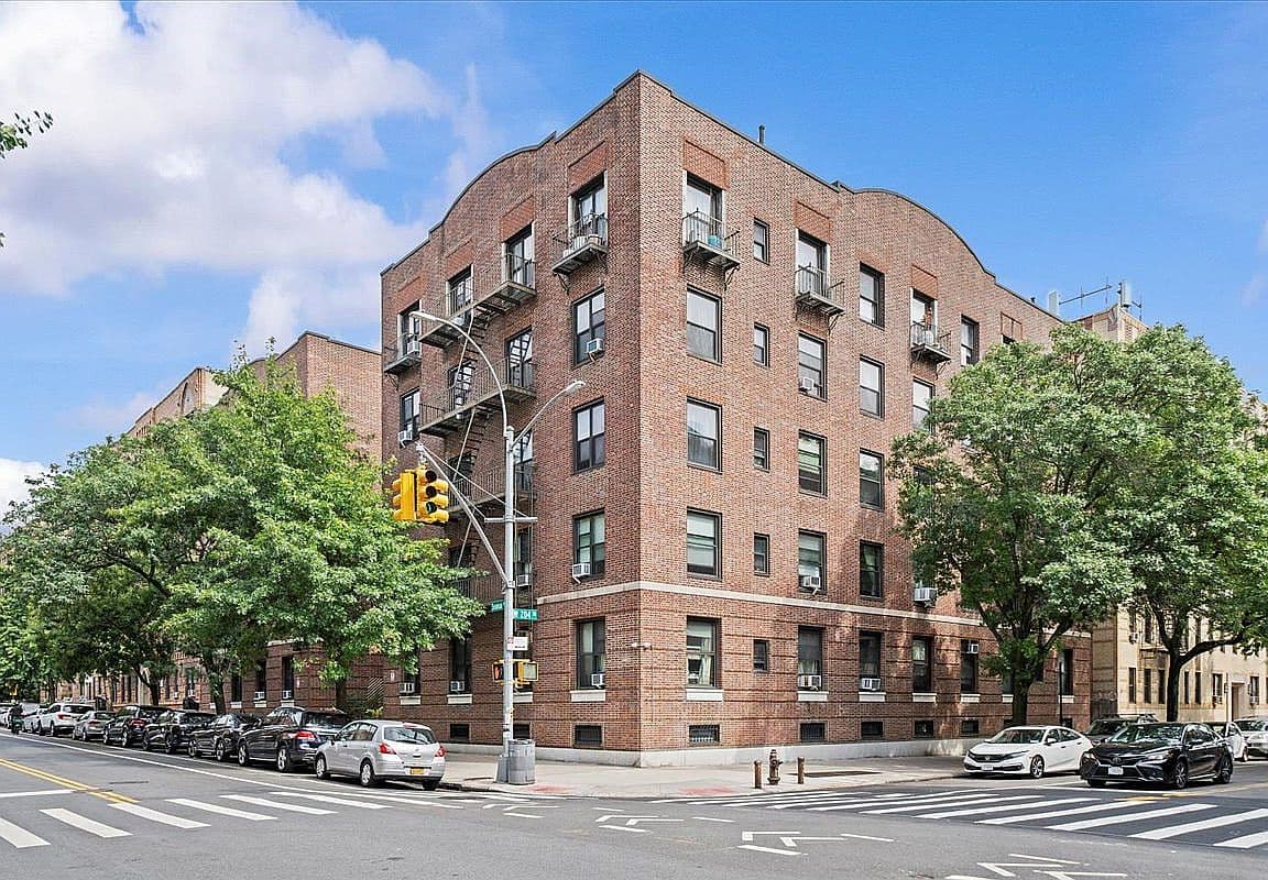 Primary listing photo
