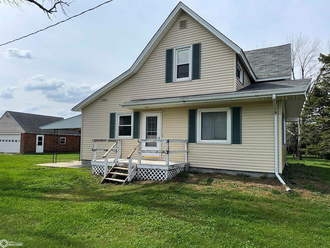 Primary listing photo