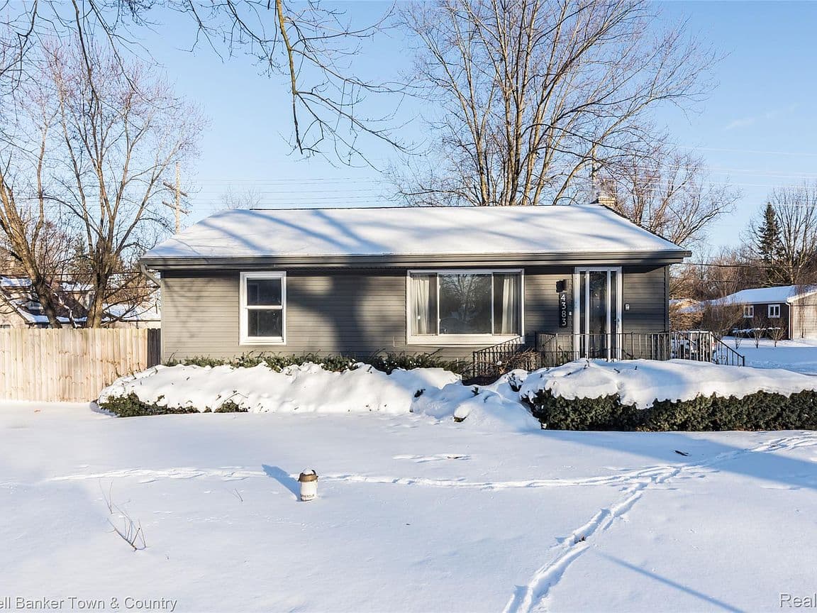 Primary listing photo