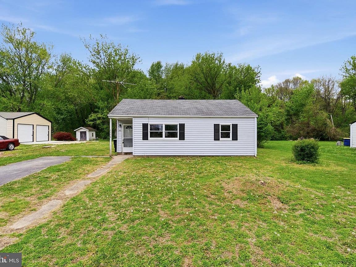 Primary listing photo