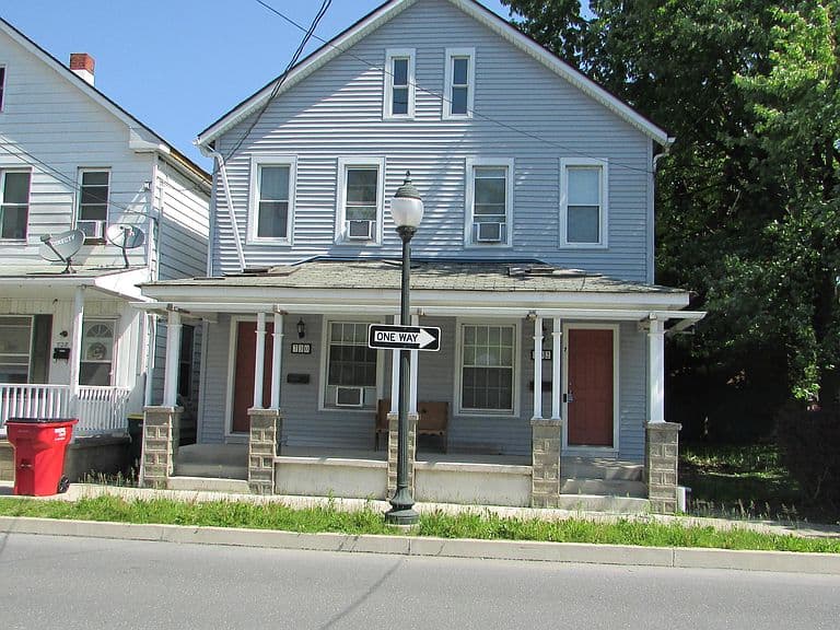 Listing photo
