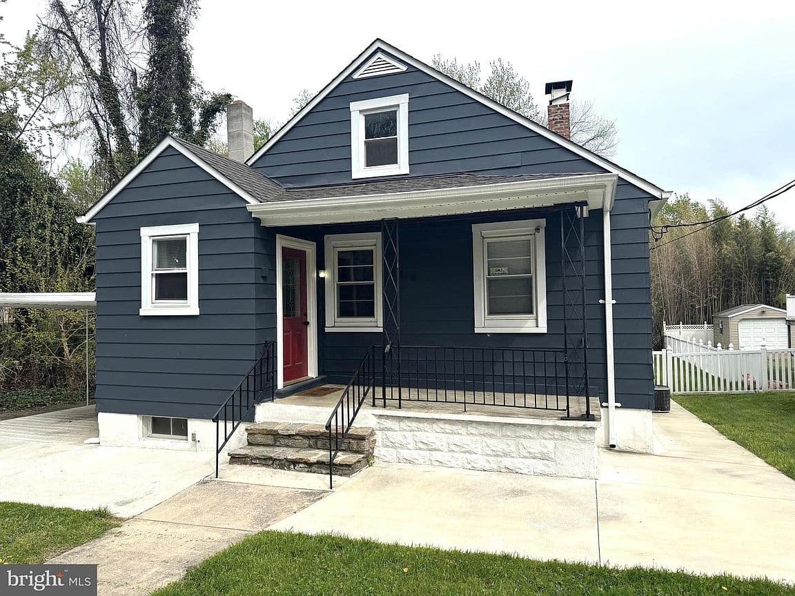 Primary listing photo