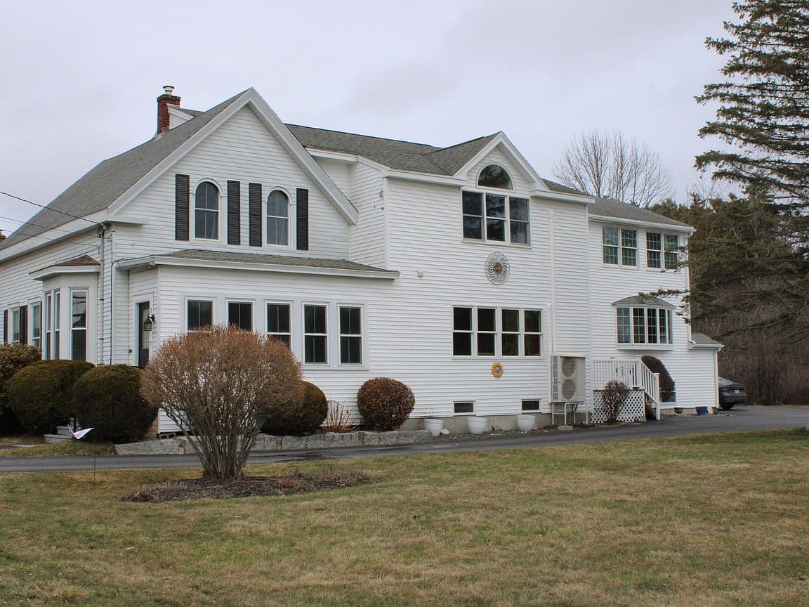 Primary listing photo