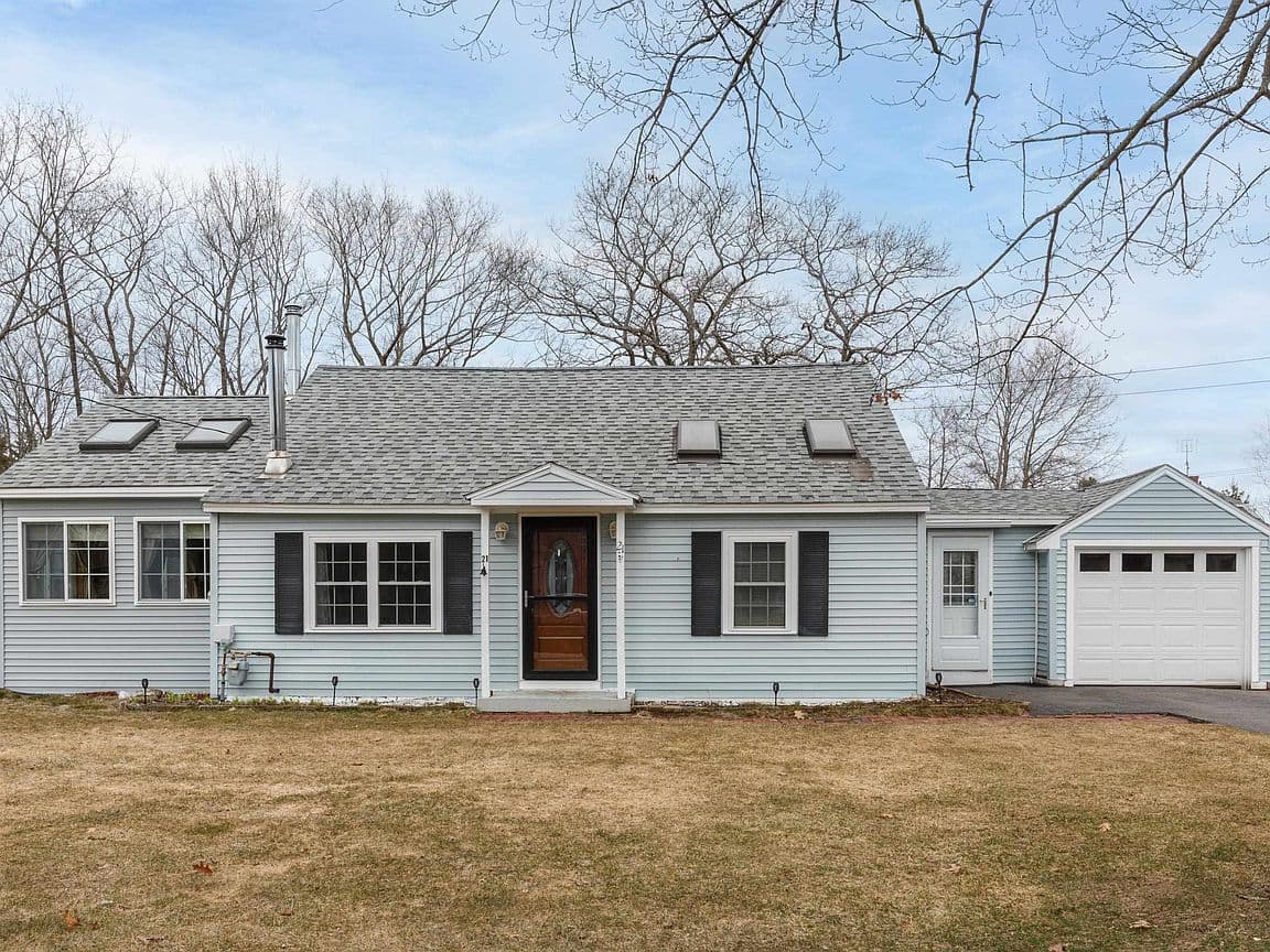 Primary listing photo