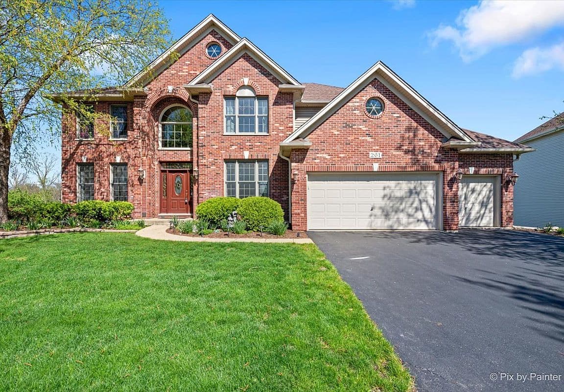Primary listing photo
