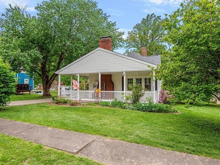 Listing photo 4