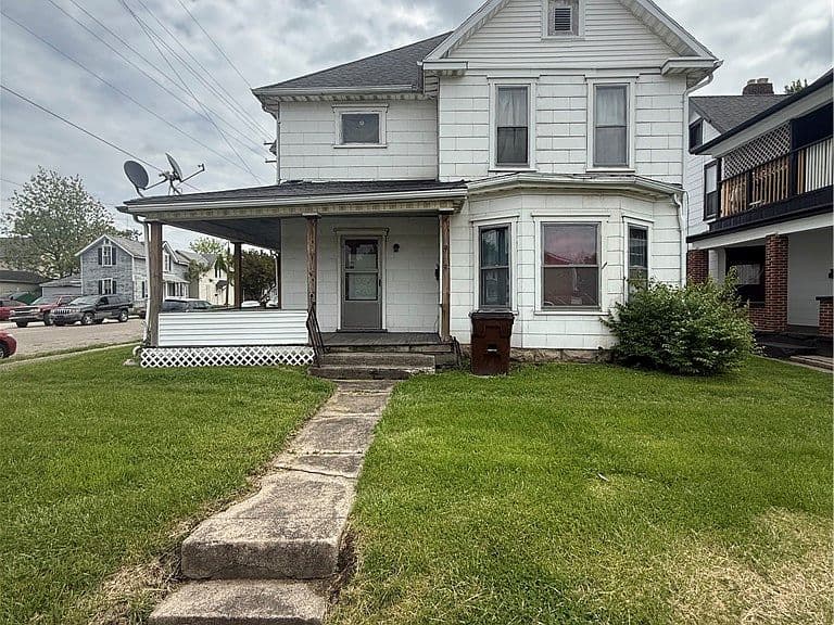 Listing photo 3
