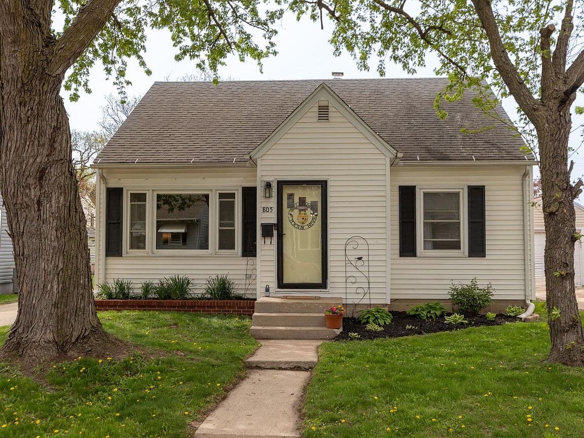 Primary listing photo