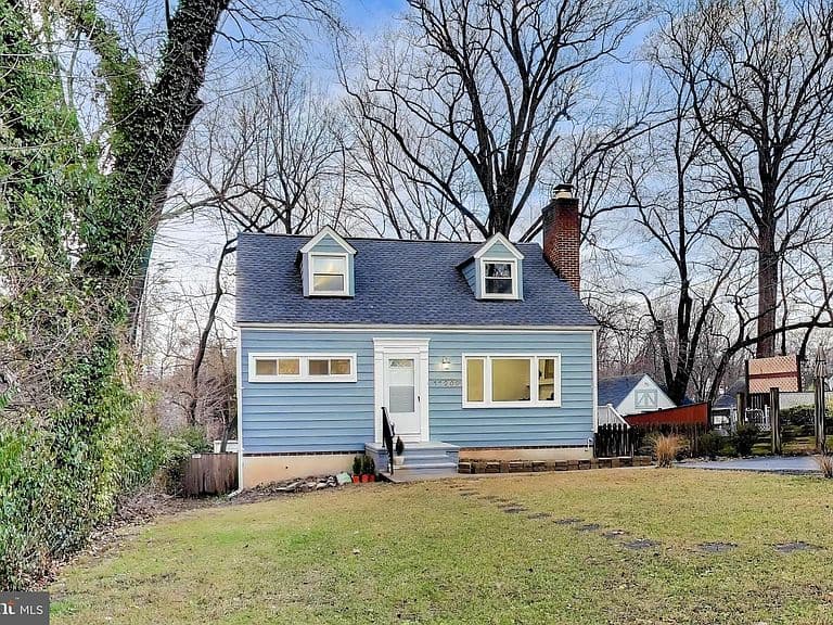 Listing photo 3