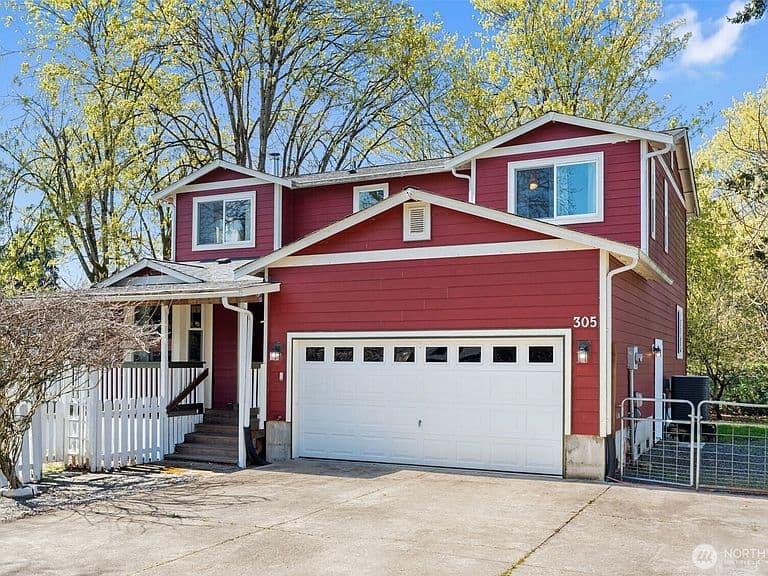 Listing photo 2