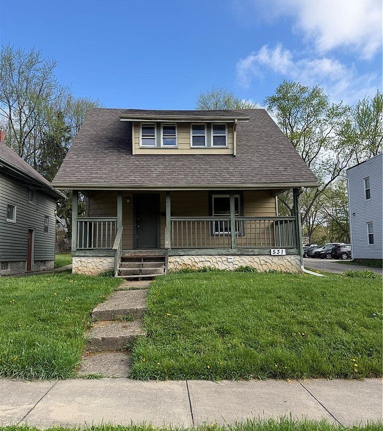 Primary listing photo