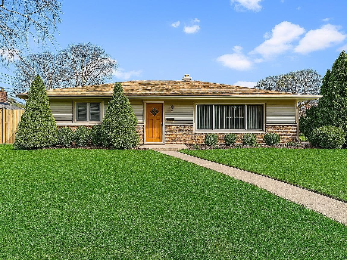 Primary listing photo