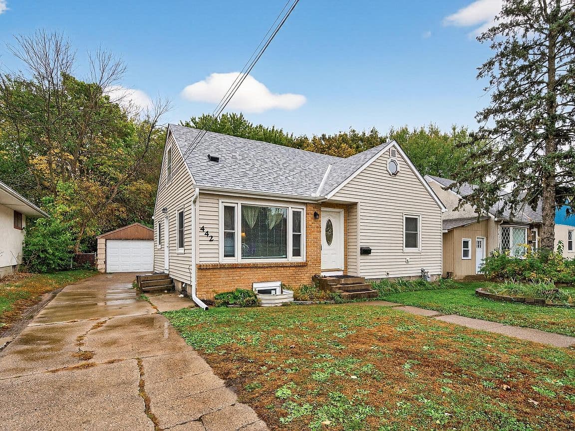 Primary listing photo