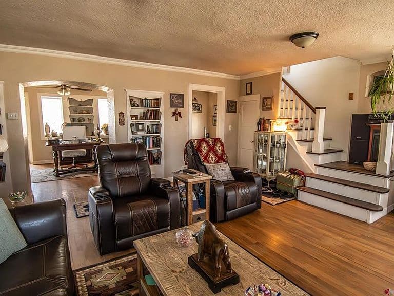 Listing photo 4