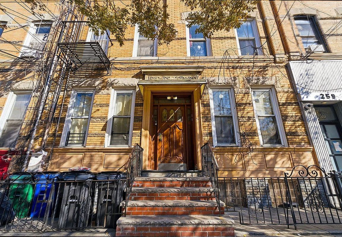 Primary listing photo