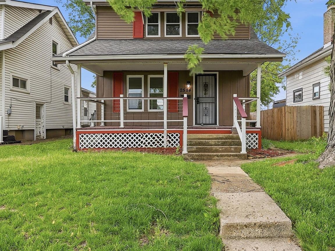 Primary listing photo