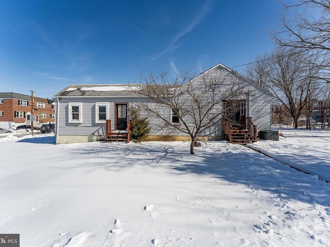 Primary listing photo