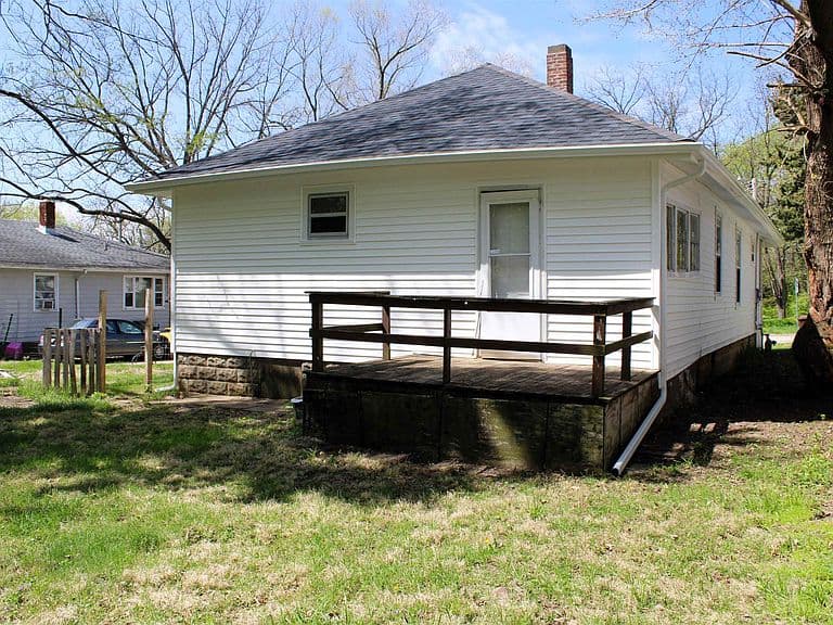 Listing photo 4