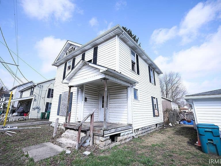 Listing photo 2