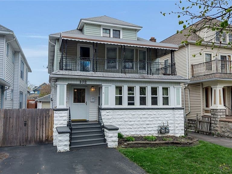 Listing photo 3