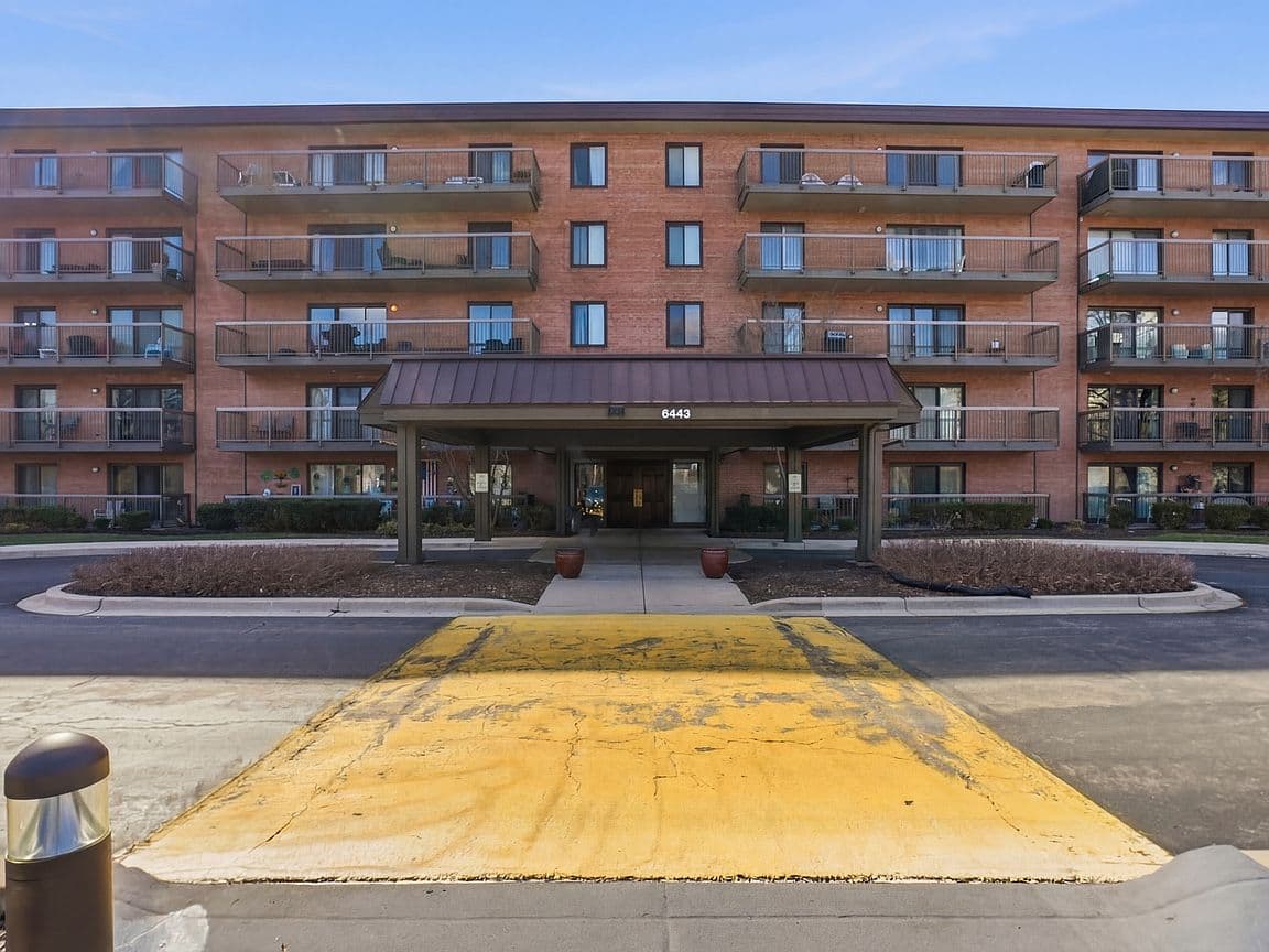 Primary listing photo