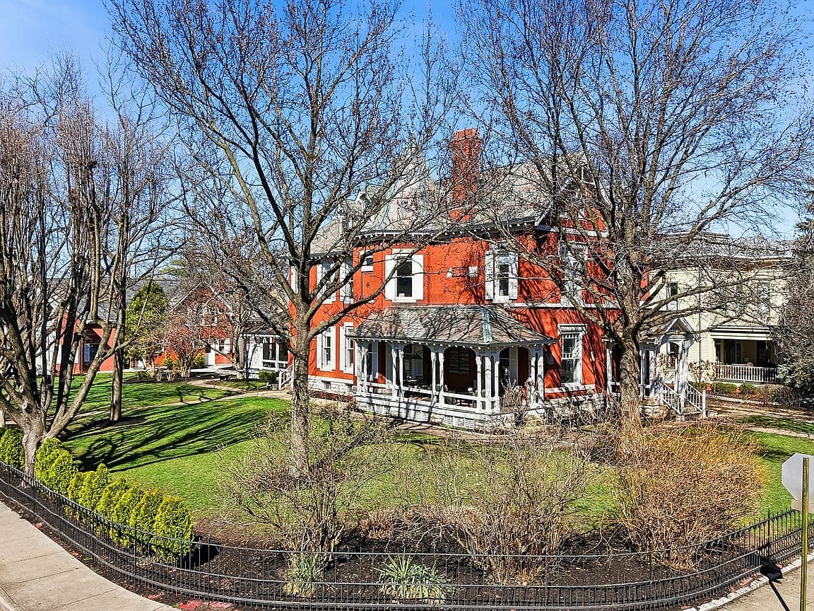 Primary listing photo