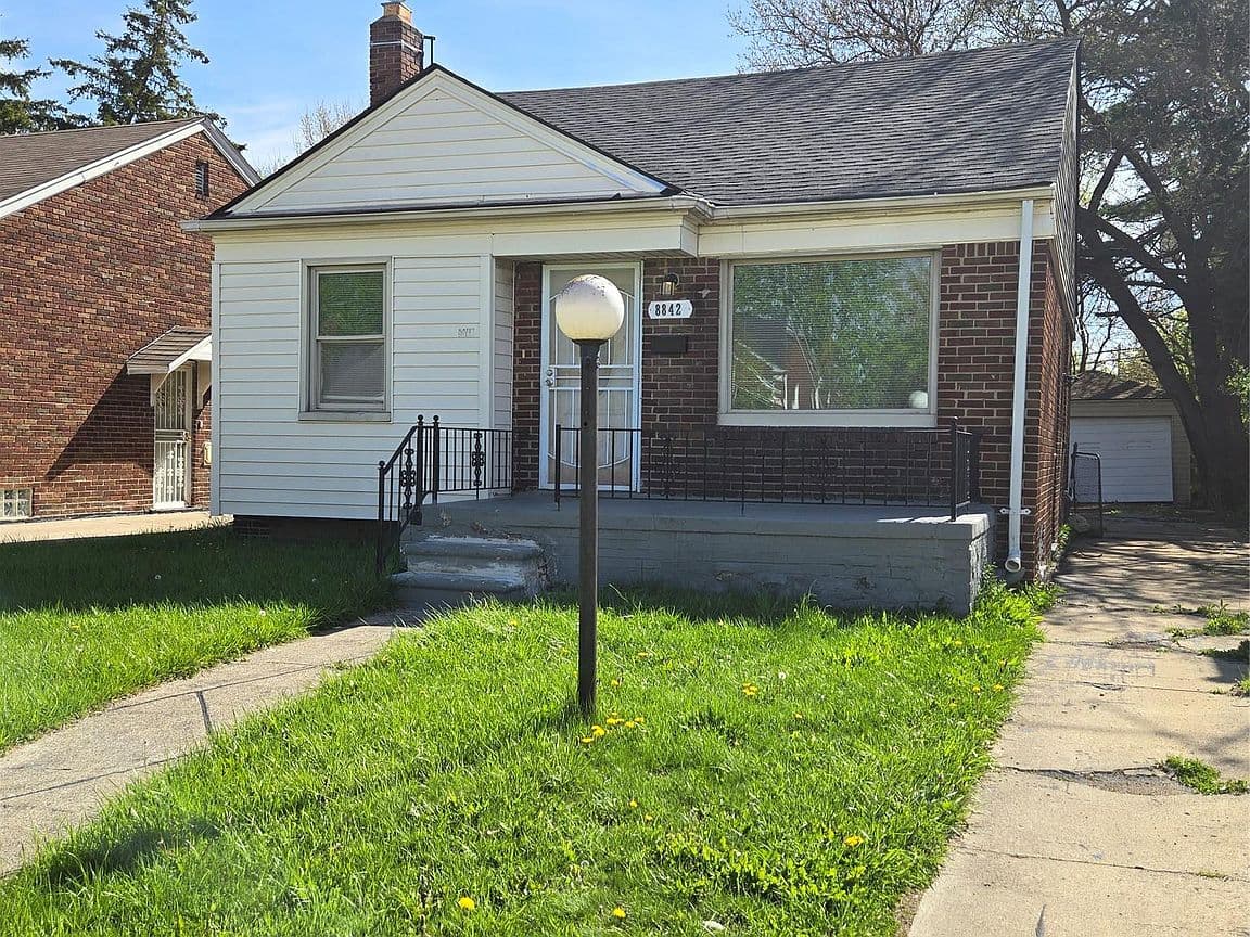 Primary listing photo