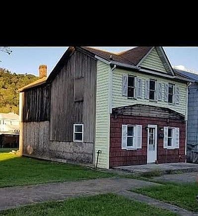 Listing photo 2