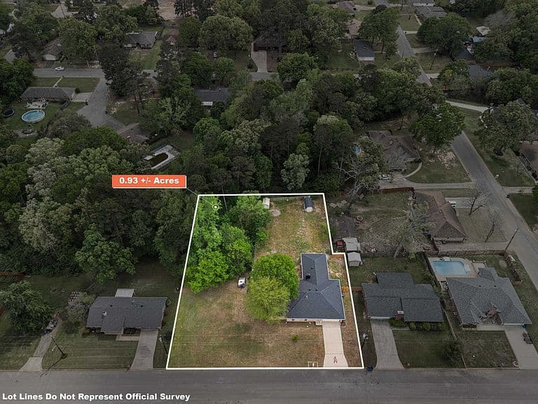 Listing photo 3