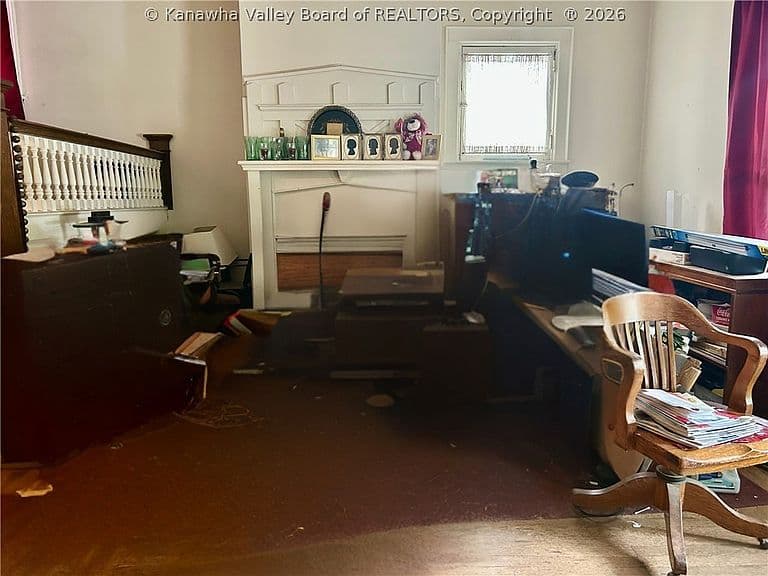 Listing photo 5
