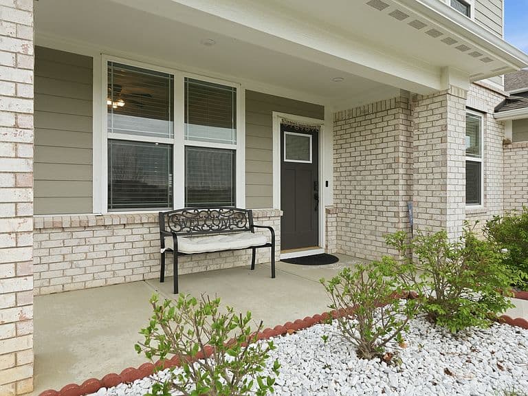 Listing photo 4