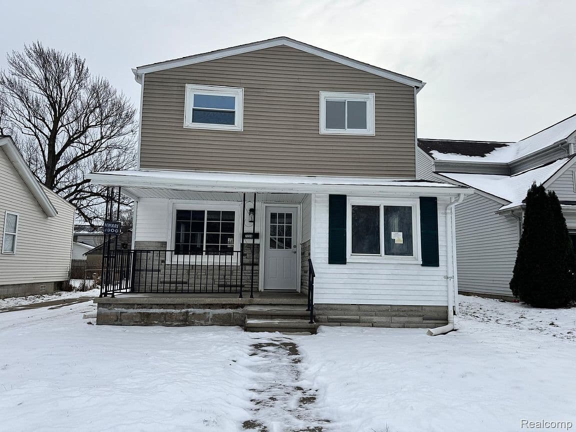 Primary listing photo
