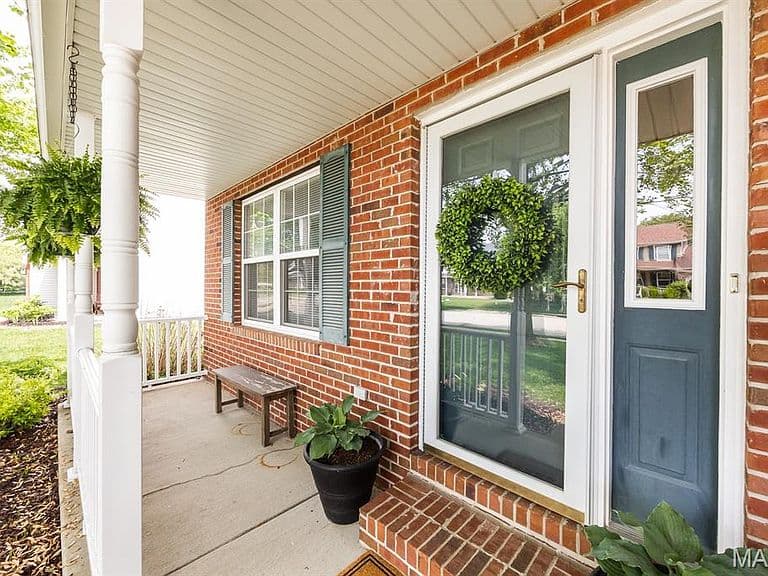 Listing photo 4