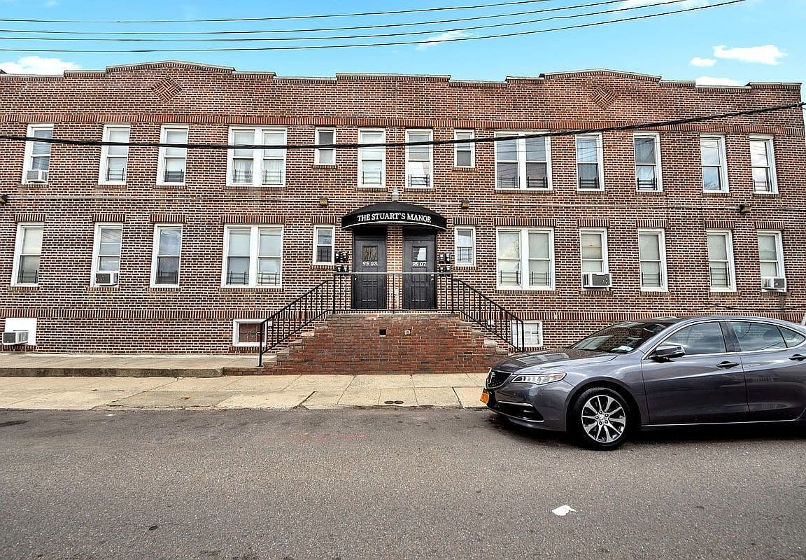 Primary listing photo