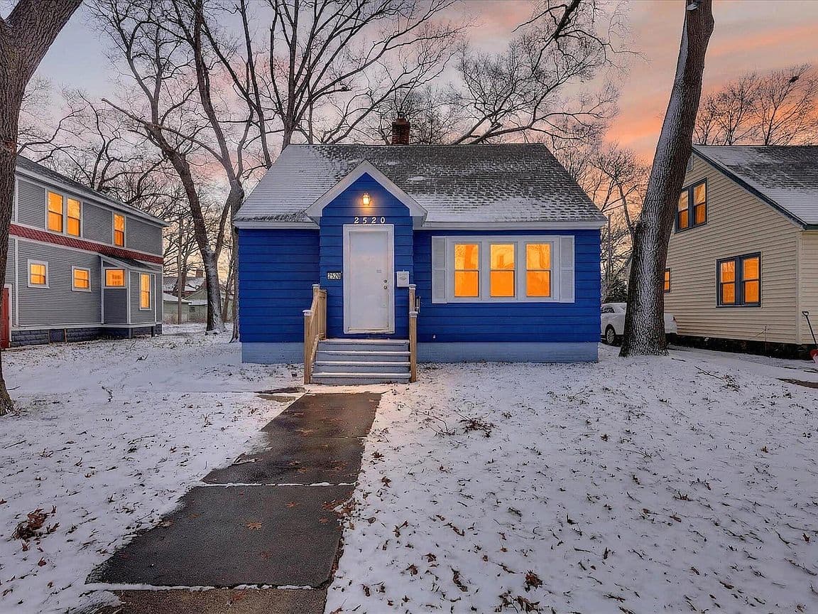 Primary listing photo